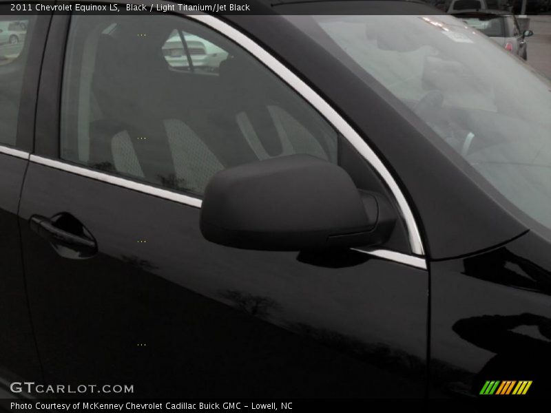 Black / Light Titanium/Jet Black 2011 Chevrolet Equinox LS