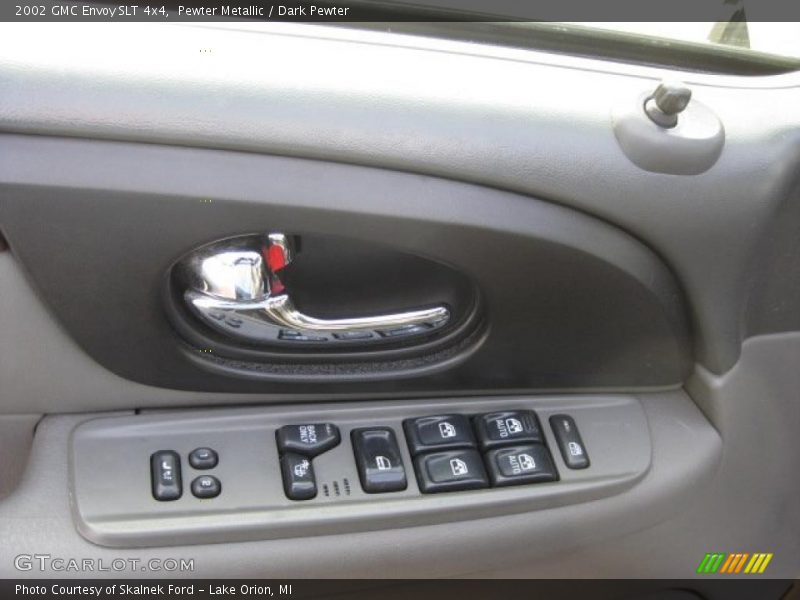 Pewter Metallic / Dark Pewter 2002 GMC Envoy SLT 4x4