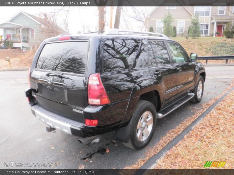 Black / Taupe 2004 Toyota 4Runner Limited 4x4