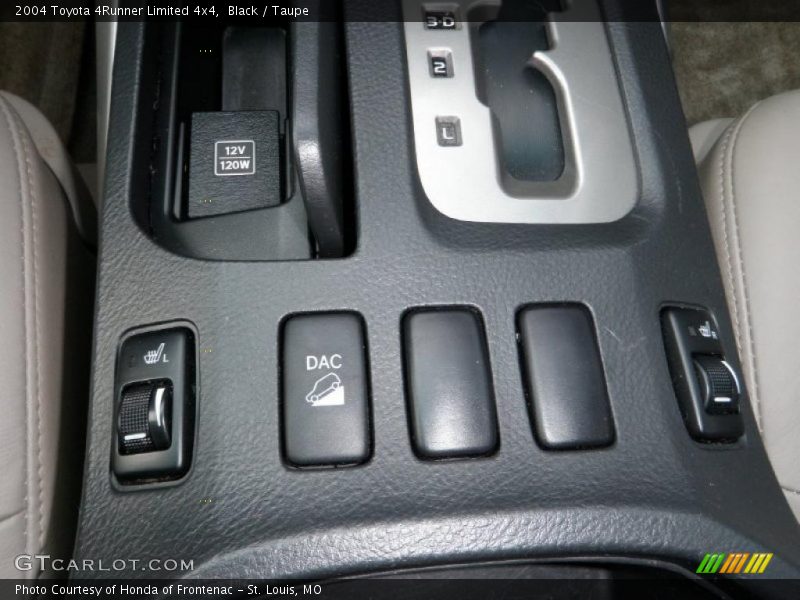 Black / Taupe 2004 Toyota 4Runner Limited 4x4