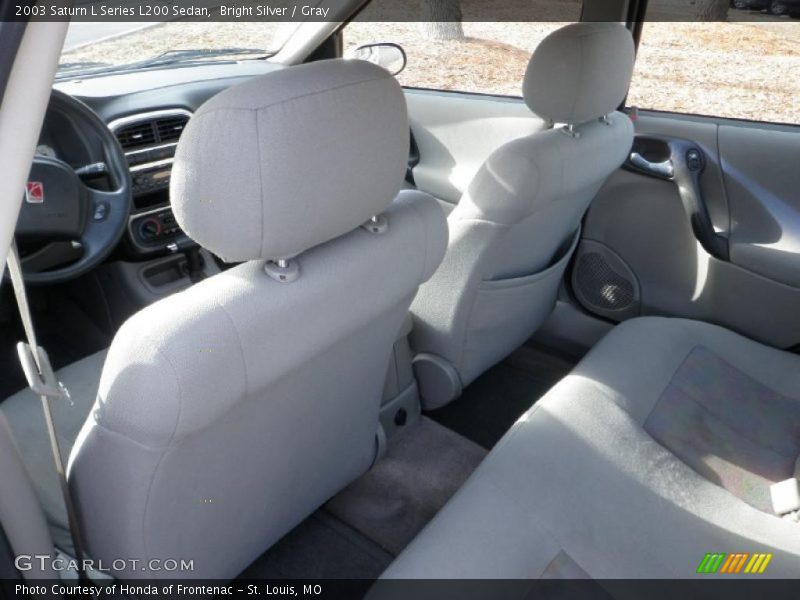 Bright Silver / Gray 2003 Saturn L Series L200 Sedan