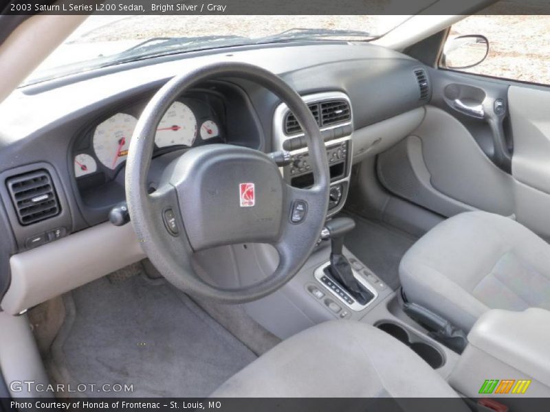 Bright Silver / Gray 2003 Saturn L Series L200 Sedan