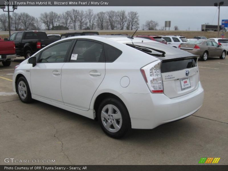 Blizzard White Pearl / Misty Gray 2011 Toyota Prius Hybrid III