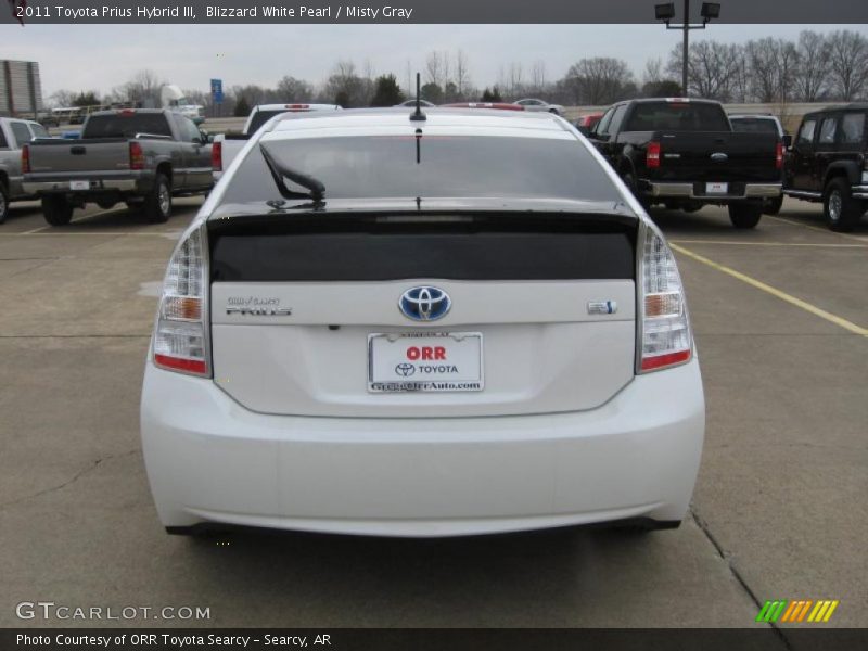 Blizzard White Pearl / Misty Gray 2011 Toyota Prius Hybrid III