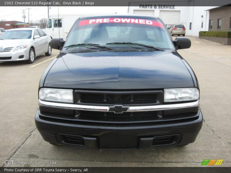 Onyx Black / Beige 2002 Chevrolet S10 Regular Cab