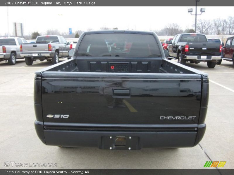 Onyx Black / Beige 2002 Chevrolet S10 Regular Cab