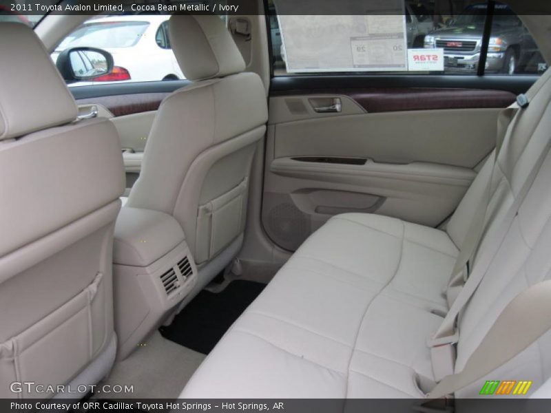 Cocoa Bean Metallic / Ivory 2011 Toyota Avalon Limited