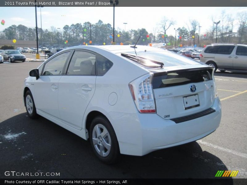 Blizzard White Pearl / Bisque 2011 Toyota Prius Hybrid III