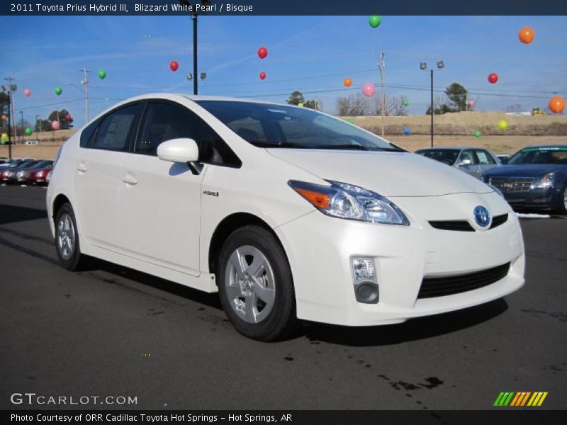 Blizzard White Pearl / Bisque 2011 Toyota Prius Hybrid III