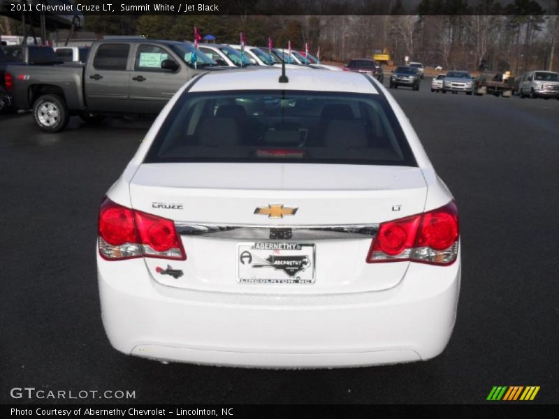 Summit White / Jet Black 2011 Chevrolet Cruze LT
