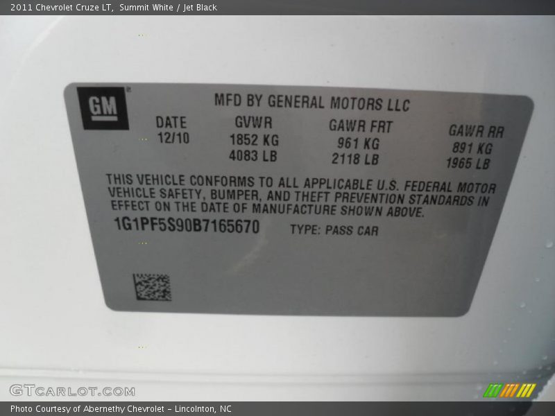 Summit White / Jet Black 2011 Chevrolet Cruze LT