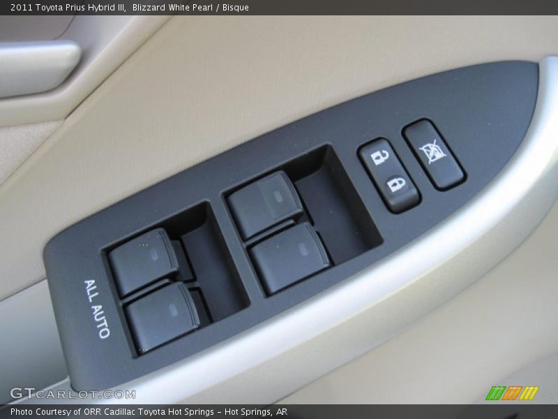 Blizzard White Pearl / Bisque 2011 Toyota Prius Hybrid III