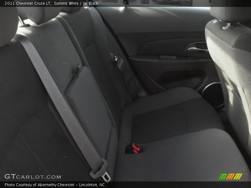 Summit White / Jet Black 2011 Chevrolet Cruze LT