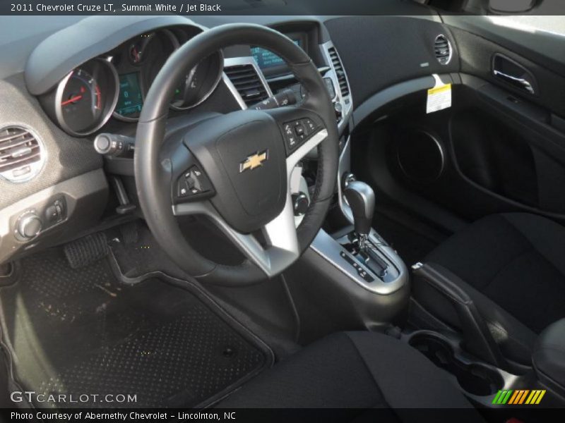 Dashboard of 2011 Cruze LT