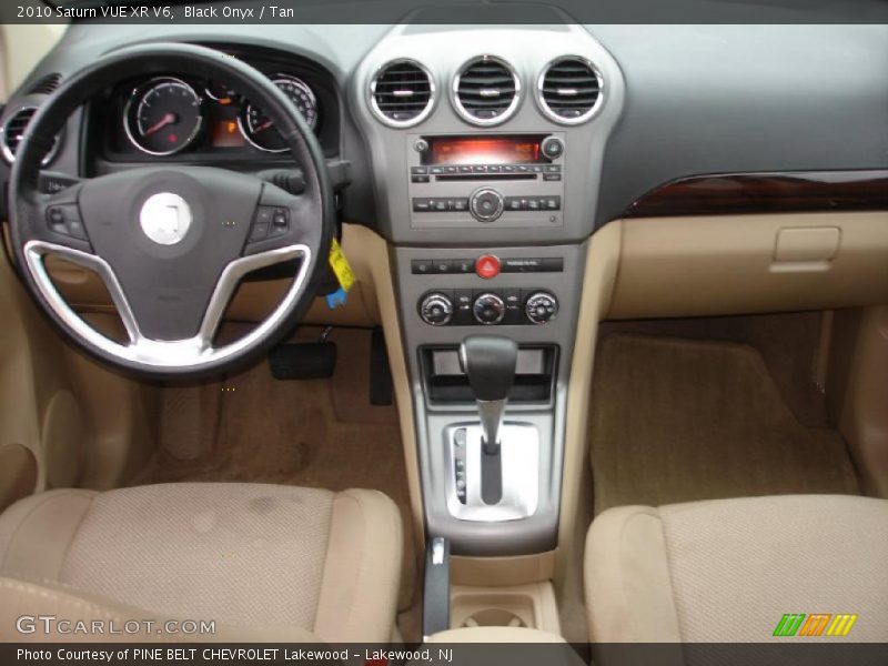 Black Onyx / Tan 2010 Saturn VUE XR V6