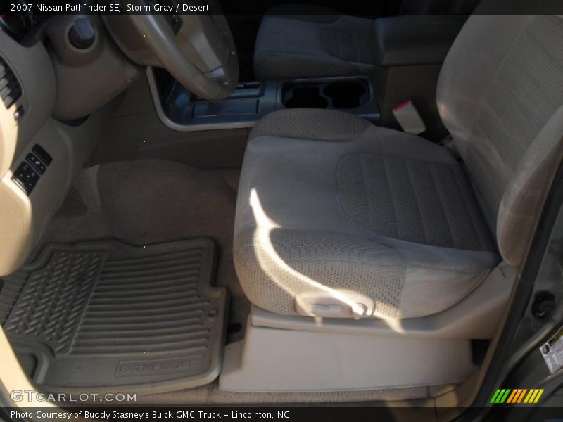 Storm Gray / Desert 2007 Nissan Pathfinder SE