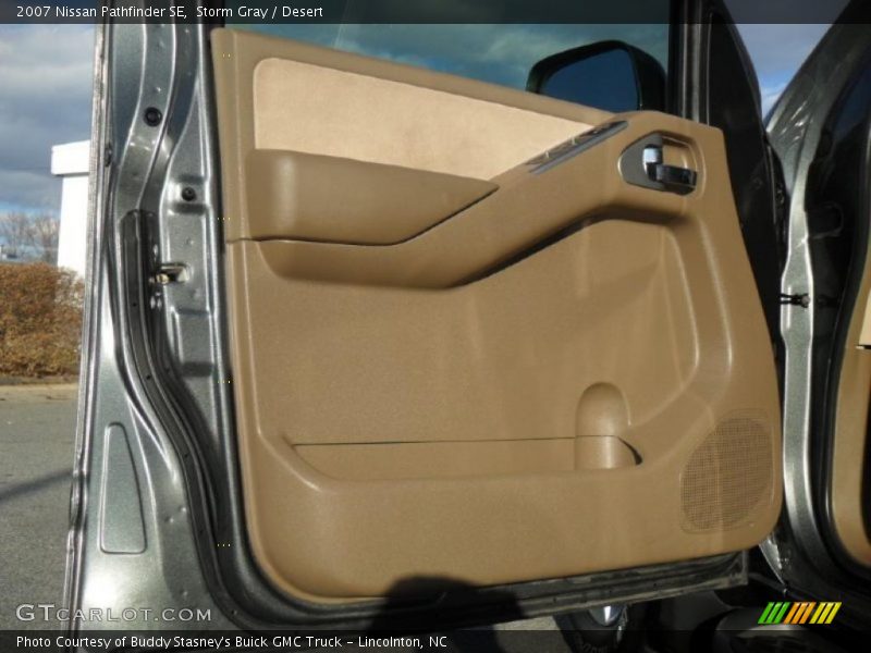 Storm Gray / Desert 2007 Nissan Pathfinder SE