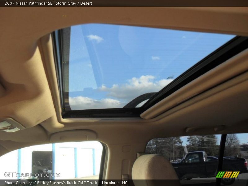 Storm Gray / Desert 2007 Nissan Pathfinder SE