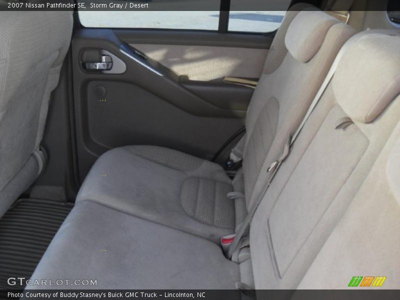 Storm Gray / Desert 2007 Nissan Pathfinder SE
