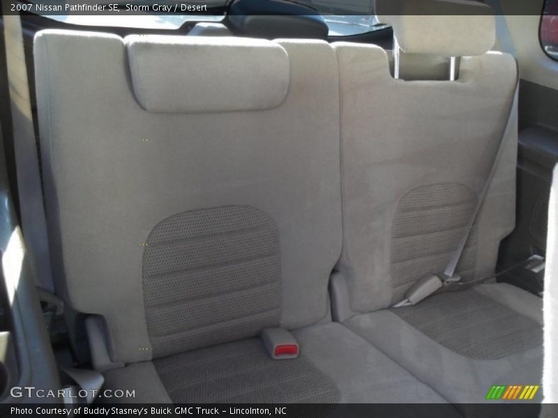 Storm Gray / Desert 2007 Nissan Pathfinder SE