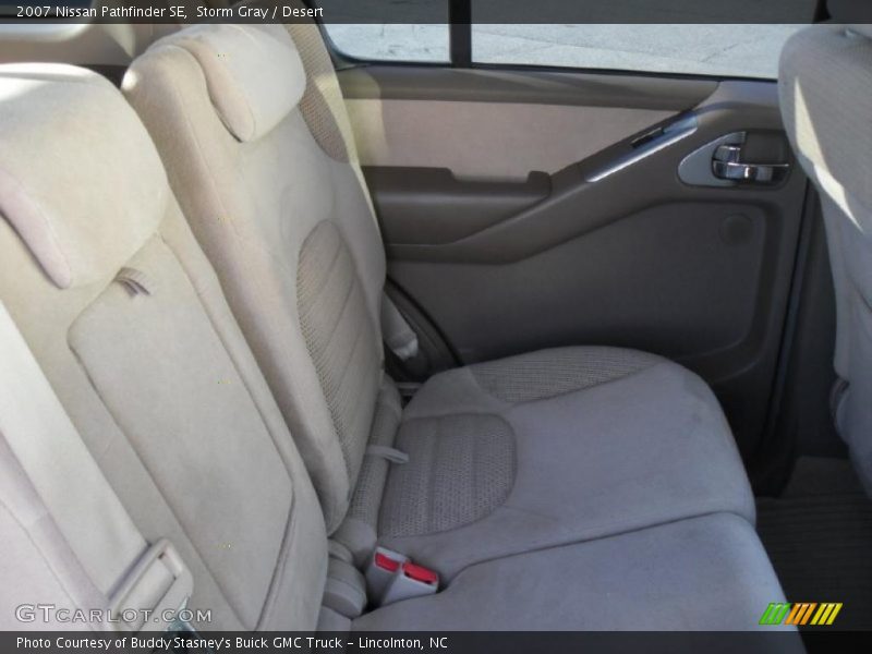 Storm Gray / Desert 2007 Nissan Pathfinder SE