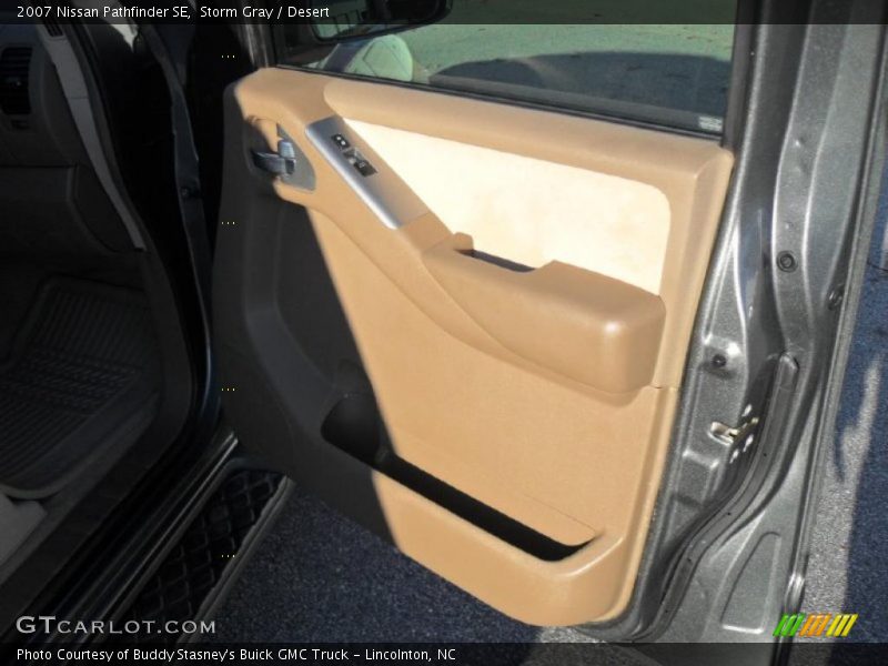Storm Gray / Desert 2007 Nissan Pathfinder SE