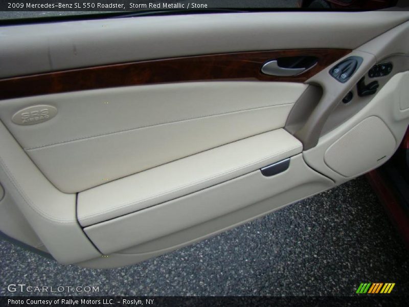 Door Panel of 2009 SL 550 Roadster