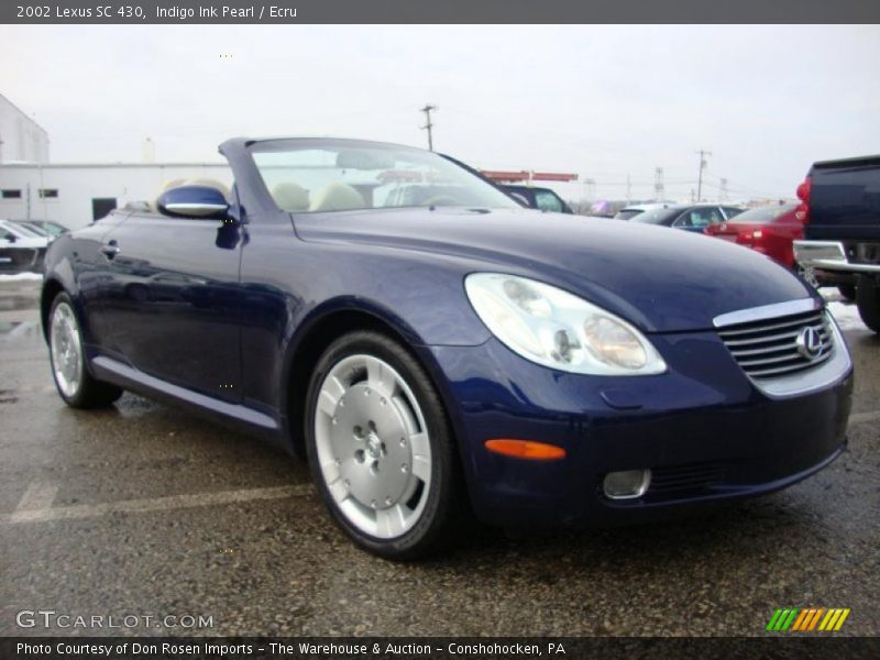 Front 3/4 View of 2002 SC 430