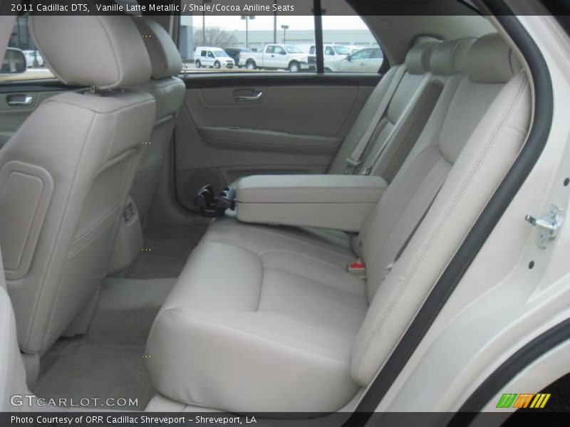 Vanille Latte Metallic / Shale/Cocoa Aniline Seats 2011 Cadillac DTS