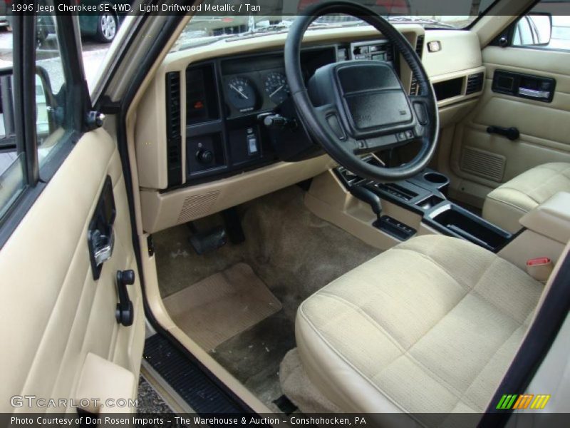  1996 Cherokee SE 4WD Tan Interior