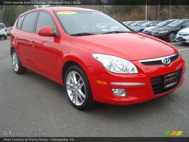 Front 3/4 View of 2009 Elantra Touring