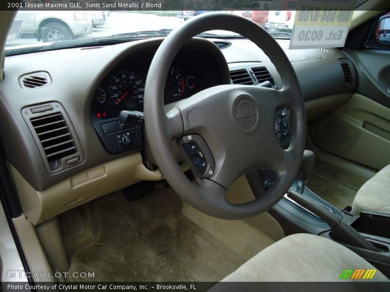 Sunlit Sand Metallic / Blond 2001 Nissan Maxima GLE