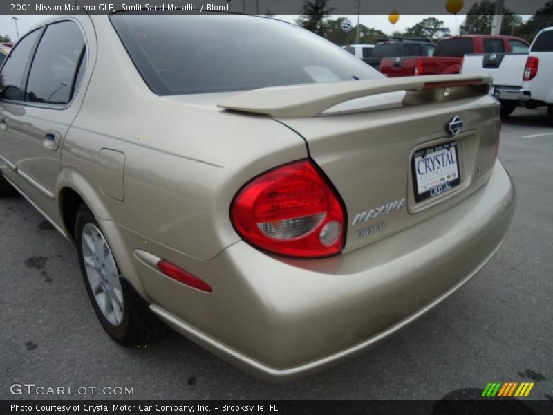 Sunlit Sand Metallic / Blond 2001 Nissan Maxima GLE