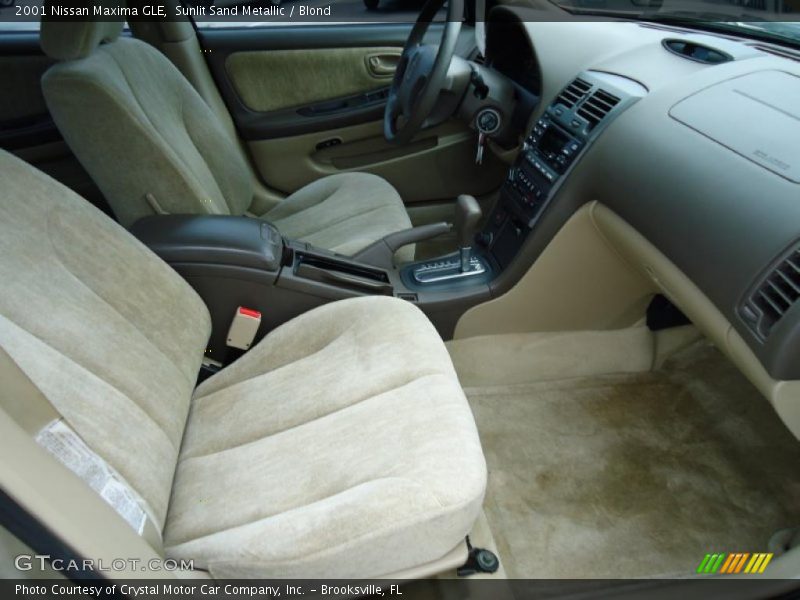 Sunlit Sand Metallic / Blond 2001 Nissan Maxima GLE