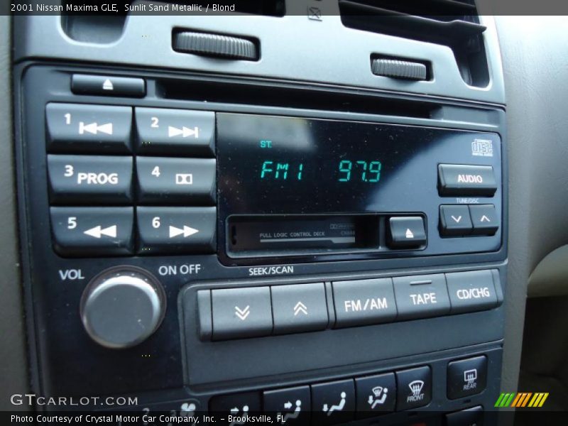 Sunlit Sand Metallic / Blond 2001 Nissan Maxima GLE