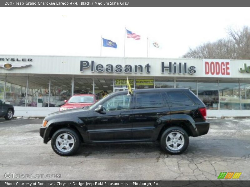 Black / Medium Slate Gray 2007 Jeep Grand Cherokee Laredo 4x4