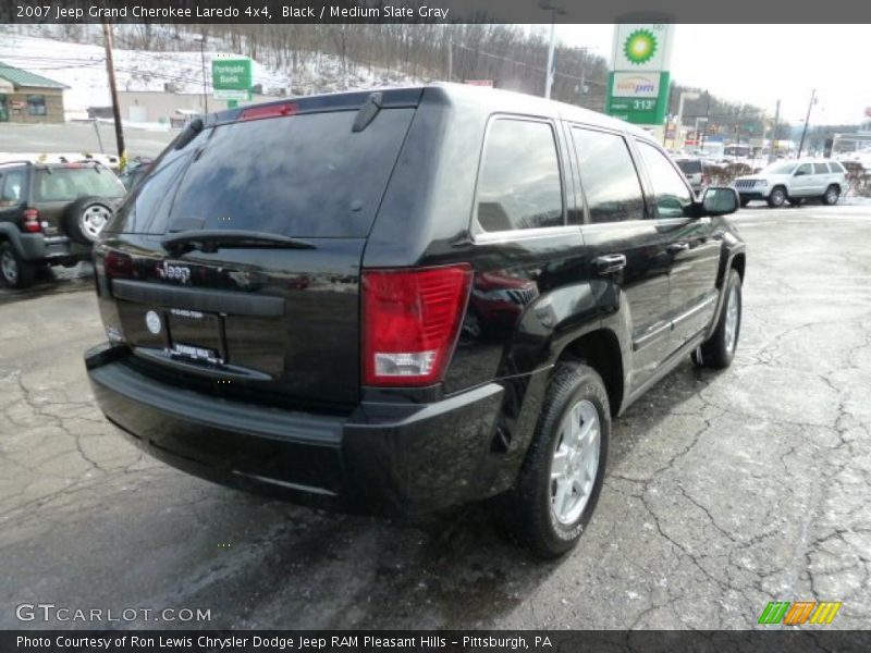 Black / Medium Slate Gray 2007 Jeep Grand Cherokee Laredo 4x4