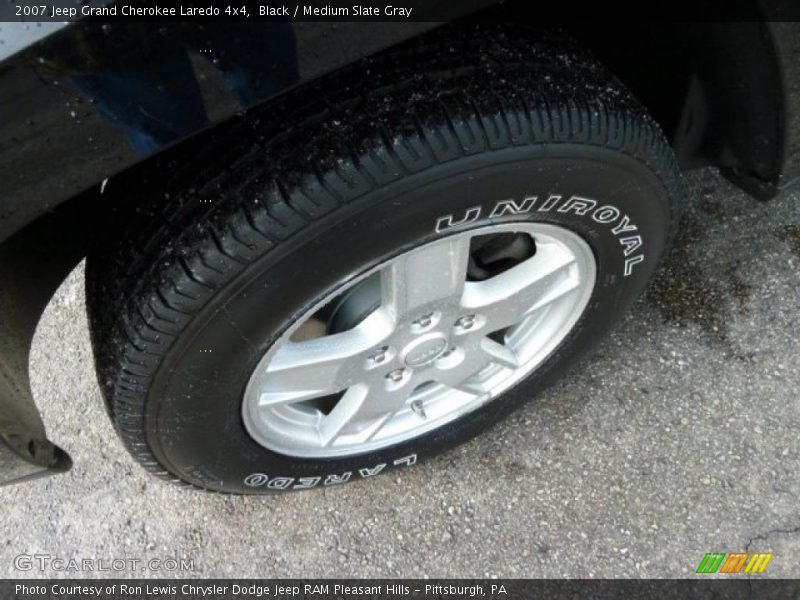 Black / Medium Slate Gray 2007 Jeep Grand Cherokee Laredo 4x4