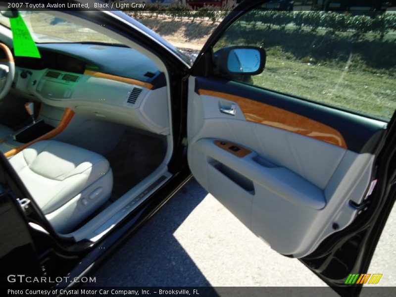 Black / Light Gray 2007 Toyota Avalon Limited