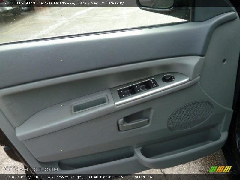 Black / Medium Slate Gray 2007 Jeep Grand Cherokee Laredo 4x4