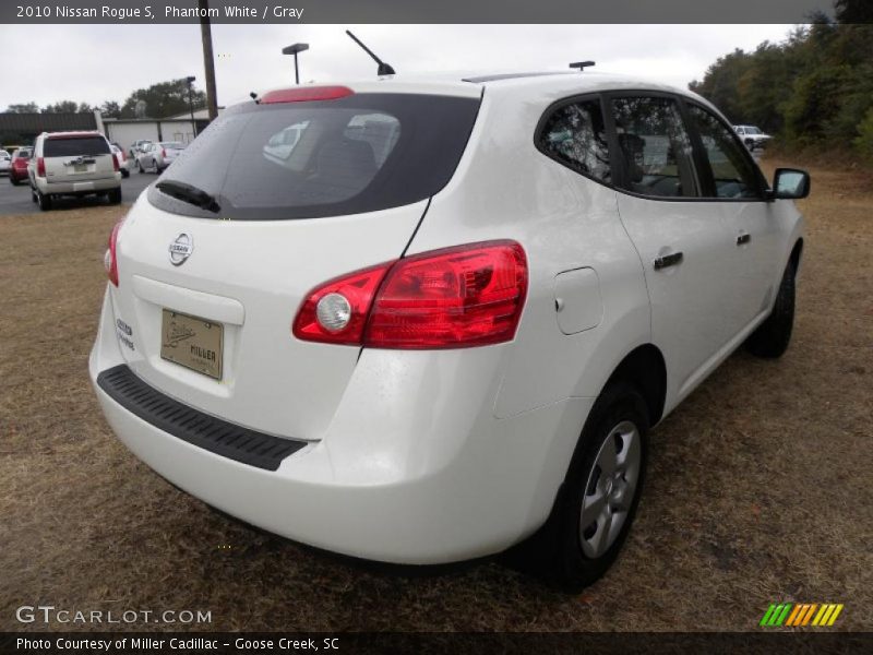 Phantom White / Gray 2010 Nissan Rogue S