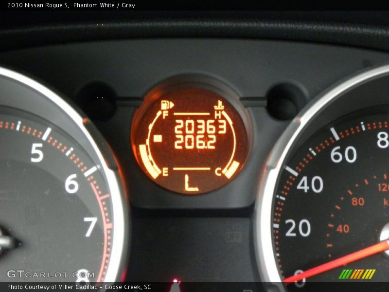 Phantom White / Gray 2010 Nissan Rogue S