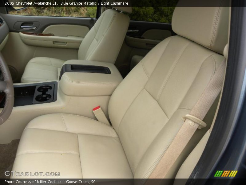  2009 Avalanche LT Light Cashmere Interior