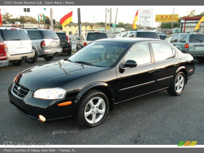 Super Black / Blond 2000 Nissan Maxima GLE
