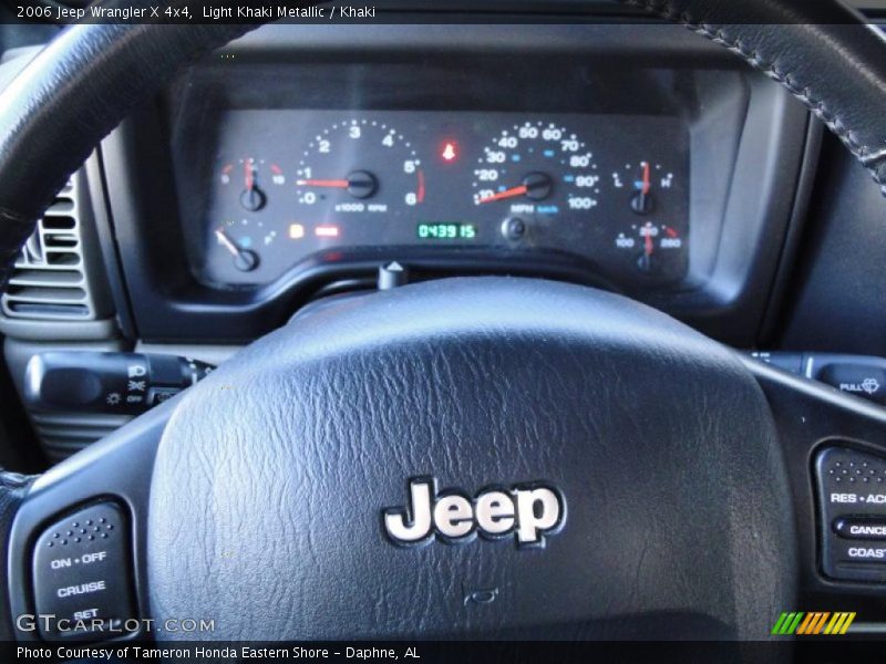 Light Khaki Metallic / Khaki 2006 Jeep Wrangler X 4x4