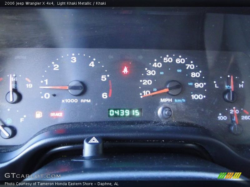 Light Khaki Metallic / Khaki 2006 Jeep Wrangler X 4x4