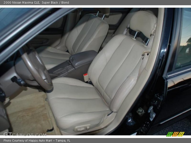 Super Black / Blond 2000 Nissan Maxima GLE