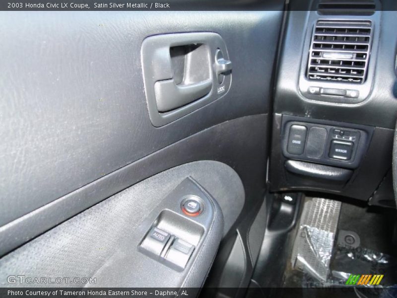 Satin Silver Metallic / Black 2003 Honda Civic LX Coupe