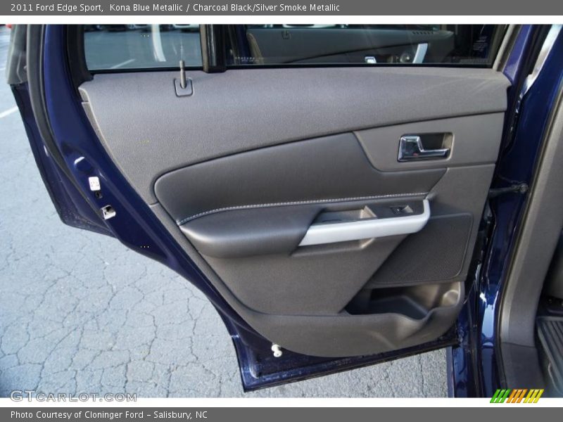 Door Panel of 2011 Edge Sport