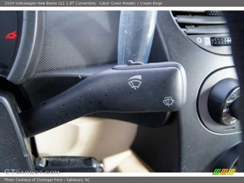 Cyber Green Metallic / Cream Beige 2004 Volkswagen New Beetle GLS 1.8T Convertible